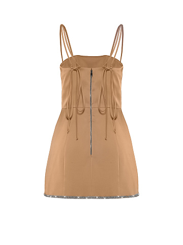 Бежевое атласное платье-мини со стразами на подоле, 2