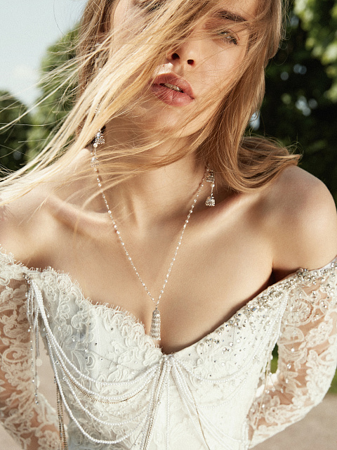 Белое платье из кружева со стразами и жемчугом, 8