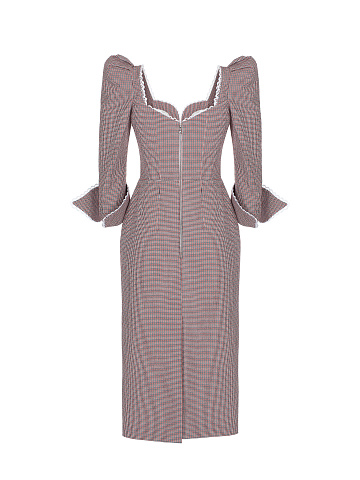 Красное платье-миди в клетку, 2