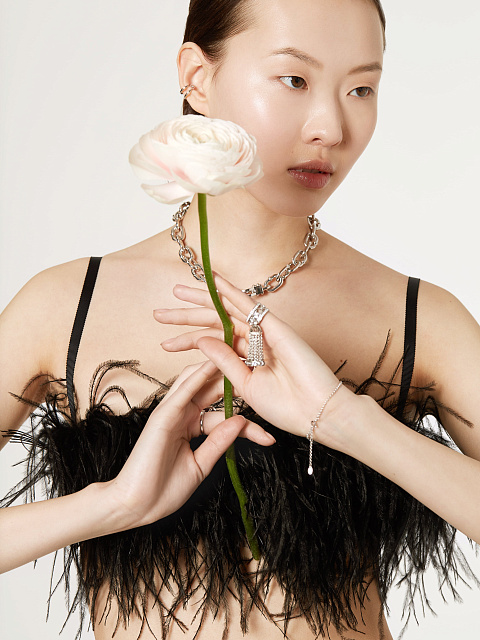 Черный топ-бра с боа, 6