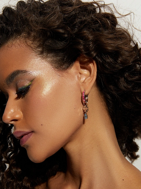 Подвеска на хупсы из белого золота с васильком и топазом Sky Blue, 4