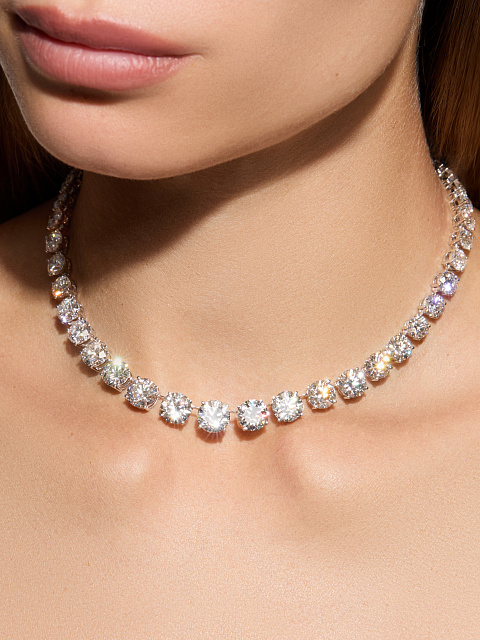 Колье из белого золота с круглыми бриллиантами, 5 Колье из белого золота с круглыми бриллиантами, 5