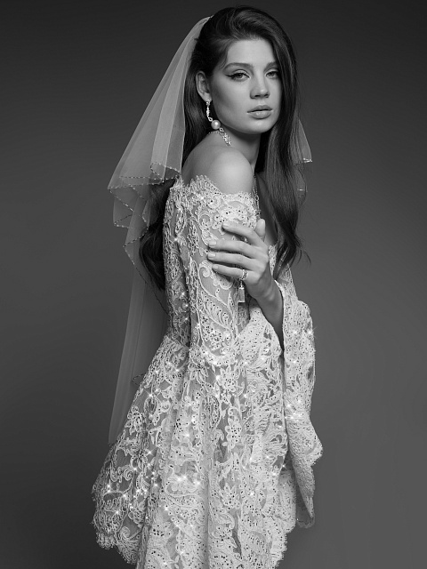 Платье-мини из кордового кружева со стразами Swarovski, 5