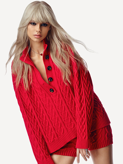 Красный вязаный комплект из пуловера и шорт, 5