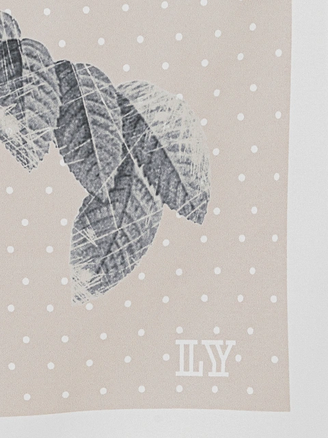 Бежевый платок с принтом, 2 Бежевый платок с принтом, 2