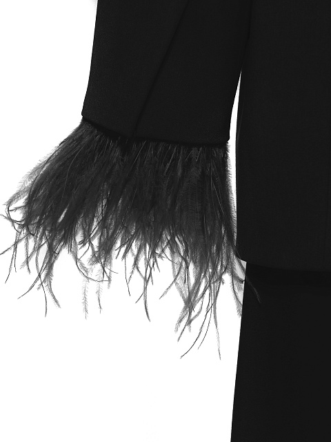 Черный брючный костюм со съемным боа на рукавах, 8