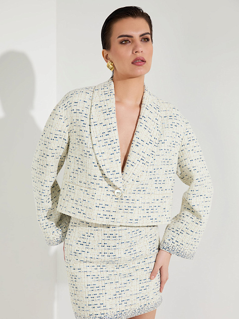 Молочный твидовый костюм из жакета и юбки-мини, 2