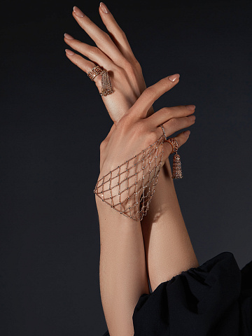 Слейв-браслет из розового золота с коричневыми бриллиантами круглой огранки, 2