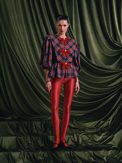 Укороченный жакет в красно-синюю клетку с объемными рукавами, 6