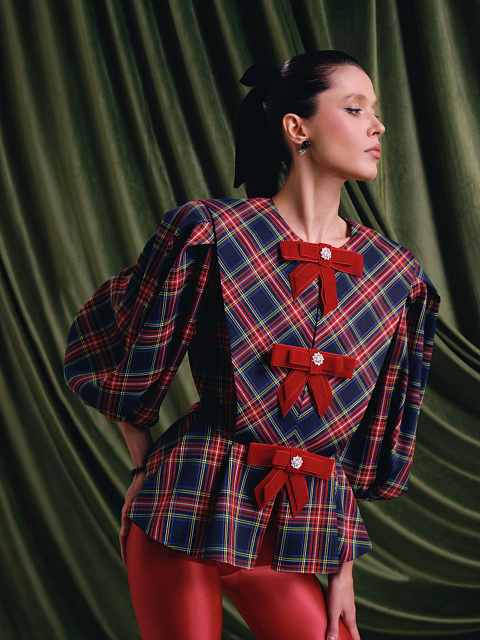 Укороченный жакет в красно-синюю клетку с объемными рукавами, 5