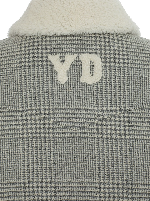 Серая куртка в клетку с белым подкладом из овчины, 4