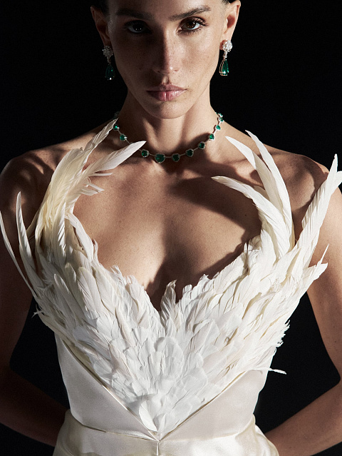 Серьги из белого золота с изумрудами и бриллиантами, 3