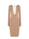 Вязанное платье бежевое со шнуровкой на спинке, переду, бокам
