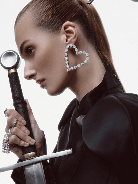 Кольцо-кисть из белого золота с турмалинами Параиба и бриллиантами, 6 Кольцо-кисть из белого золота с турмалинами Параиба и бриллиантами, 6