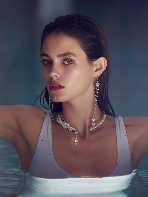 Колье из белого золота с бриллиантами и аквамарином, 5