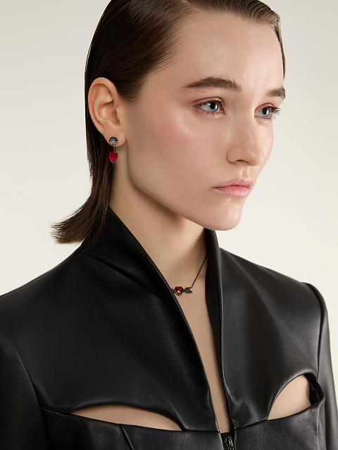 Серьги из черненого золота с перламутром и рубином, 2 Серьги из черненого золота с перламутром и рубином, 2