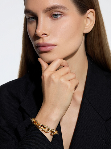 Браслет-цепь из желтого золота, 1