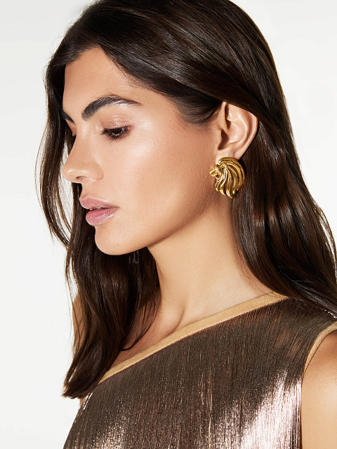 Пусеты из желтого золота с коричневыми бриллиантами, 2 Пусеты из желтого золота с коричневыми бриллиантами, 2