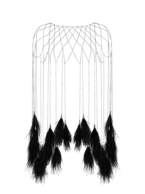 Черная накидка из цепочек и перьев, 1