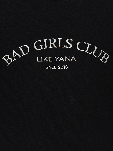 Черная укороченная футболка с вышивкой, 3